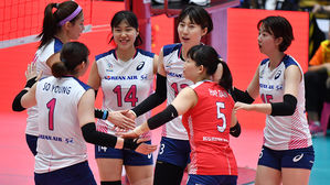 여자배구, 태국과 올스타 매치에서 접전 끝에 패배