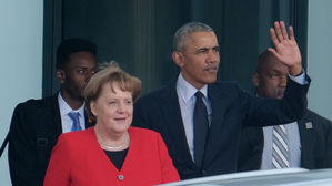 메르켈, 독일 방문한 '절친' 오바마와 해후