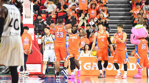 전자랜드, LG에 홈 2연승&hellip;사상 첫 챔프전 진출 '1승만 더'