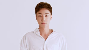 [SBS Star] Roy Kim Secretly Returned to Korea to Avoid Reporters