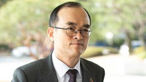 검찰총장 '수사권조정 패스트트랙' 반발&hellip;"민주주의 원리 반해"