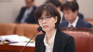 [HOT 브리핑] '35억 주식 의혹' 휩싸인 이미선…적절한가?