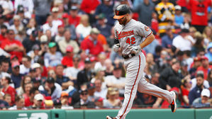 '무안타 늪' 탈출한 데이비스, 시즌 첫 홈런