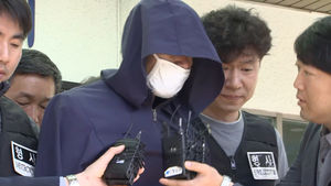 [영상] 진주 아파트 방화살인범의 외침 "10년 불이익, 제대로 밝혀달라"