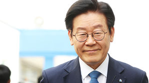 '직권남용·선거법위반' 혐의 이재명, 오늘 검찰 구형