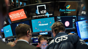 뉴욕증시, 호실적에 사상 최고치 육박&hellip;다우, 0.55% 상승 마감