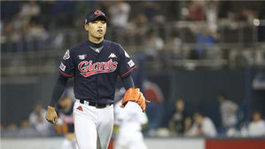 구승민 "진심으로 사과"&hellip;정수빈 "경기 중 있을 수 있는 일"