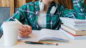 美 비자 규제에 中 유학생들 '좌절'&hellip;취업 포기&middot;귀국 속출