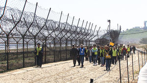 [영상토크] 통일을 향한 첫걸음 될까? - DMZ 평화둘레길