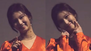 [SBS Star] VIDEO: SANA Cutely Responds to a Fan Who Is Looking at Her with a Bright Smile
