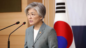 강경화, 北에 "좀 더 포괄적 안목으로 들여다봐야"