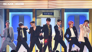 '9만 석' 공연장도 매진&hellip;'BTS 월드투어' 앞둔 LA는 지금