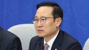 홍영표 "황교안, 대권 욕심에 국회 볼모로&hellip;민생 아닌 대권 투쟁"