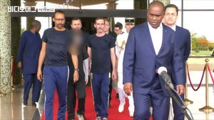 '아프리카 억류' 40대 귀국 일정 조율&hellip;희생 군인 애도 물결