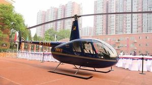 [Pick] 딸 초등학교에 개인 헬리콥터 보낸 아빠&hellip;'돈 자랑' 논란 휩싸여