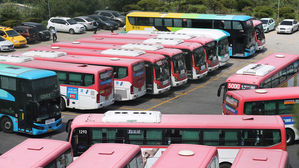 경기도 버스노사 협상기일 연장&hellip;파업 유보