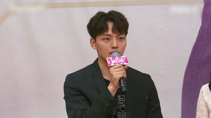 여진구 "순수하고 맹목적 사랑 다뤄"&hellip;'절대 그이' 첫 방