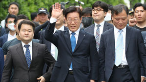 법원 1심서 이재명에 '직권남용·선거법 위반' 모두 무죄 선고