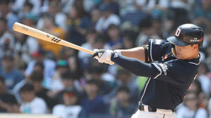 오재일 3점포·만루포 '쾅'…두산, 연장 11회 SK 제압