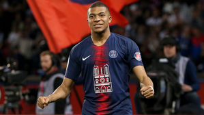 파리 생제르맹 "음바페는 이적 불가&hellip;다음 시즌에도 뛴다"