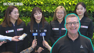 '팀 킴' 따뜻하게 안아주던 피터 갤런트 코치, 그가 돌아왔다