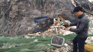 '덤프트럭 180대 분량' 쓰레기 무단 투기&hellip;6억 원 벌어