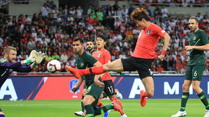 [골 영상] 황의조 결승골&hellip;벤투호, 호주에 1대 0 진땀승