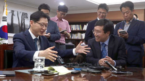 양정철 "5개 당 싱크탱크끼리 초당적 협력&middot;선의의 경쟁 희망"