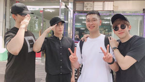 [SBS Star] 2PM Members Send off CHANSUNG on His Enlistment Day