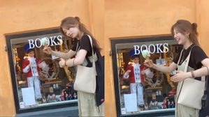 [SBS Star] VIDEO: Suzy Hilariously Copies a Dancing Doll in a Shop