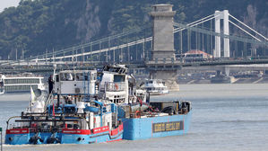 "신속대응팀, 선박 진입해 실종자 수색 예정"