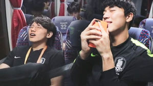 [HOT 브리핑] '즐기되 진지한'&hellip;99년생들의 뭔가 다른 도전