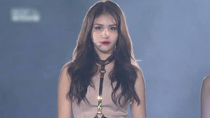 "새로 태어난 느낌으로" 전소미, 3년 만에 솔로 데뷔