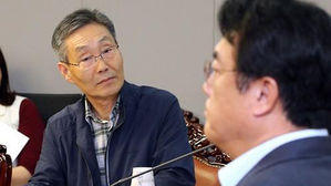 주대환 바른미래당 혁신위원장(왼쪽) (사진=연합뉴스)