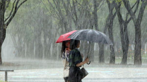 내일 전국 흐리고 장맛비 이어져&hellip;"안전사고 주의"