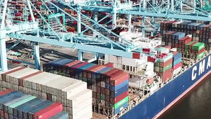 중국 9월 수출입 감소&hellip;"위축된 경기에 추가 압력"