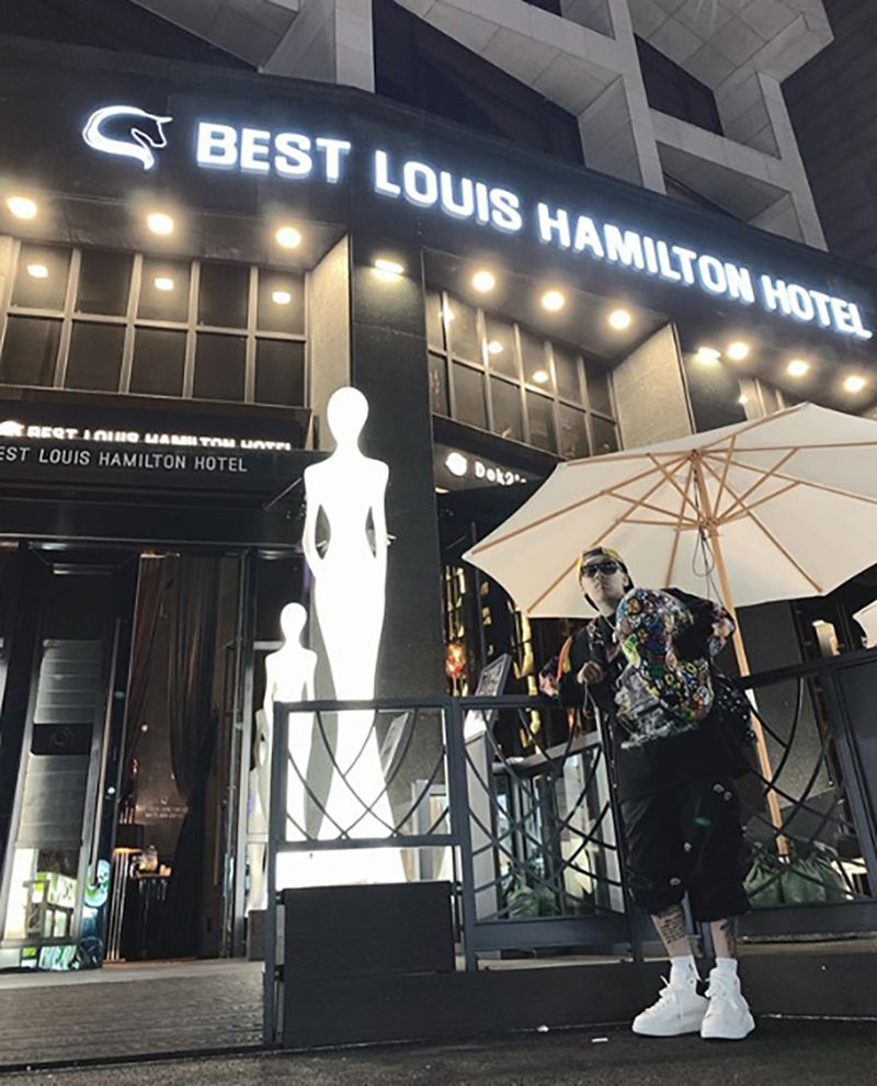 본인 소유 호텔 자랑한 도끼(사진=도끼 인스타그램 캡처)