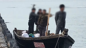 [취재파일] '北 목선' 안이하게 본 靑…'1차장 엄중경고'로 끝?