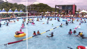 푹푹 찐 주말 '피서객 북적'&hellip;수산물시장은 얼음 공수전