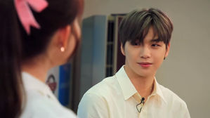 [SBS Star] VIDEO: Kang Daniel Talks About His Upcoming Solo Debut in Detail