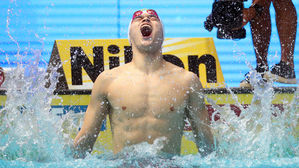 쑨양, 도핑 논란에도 자유형 400ｍ 최초로 4연패