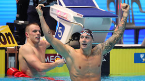 미국 드레슬, 경영 첫 3관왕