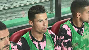 "호날두가 안 뛰겠다고 했다"&hellip;분노한 팬 '주최사 단체소송'