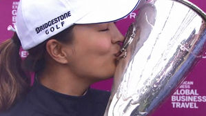 고진영, 4타 차 뒤집고 우승&hellip;올 시즌 메이저 '2관왕'