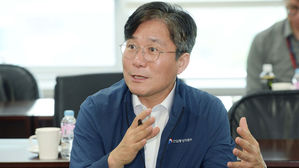 성윤모 "日 백색국가 제외 시 민관 역량&middot;자원 총동원해 대응"