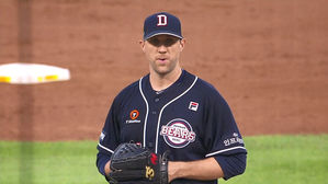 '승승장구' 린드블럼 16승&hellip;'트리플 크라운-MVP' 노린다!