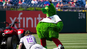 MLB 필라델피아, 마스코트 '패너틱' 지키기 소송전