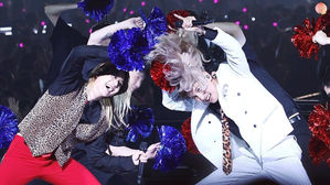 [SBS Star] VIDEO: Super Junior KyuHyun & TVXQ! MAX Changmin Go Insane at SMTOWN Concert