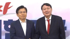 [영상] 윤석열 만난 황교안 "역량 있는 검사들 떠나 안타까워"