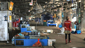 구 노량진수산시장, 2년여 만에 명도 완료&hellip;"철거 돌입"